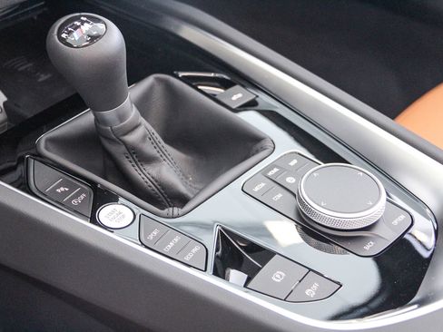 New 2026 BMW Z4 M40i RWD image 17