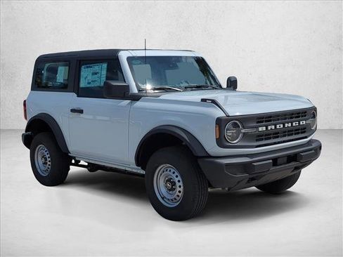 New 2026 Ford Bronco 2-Door AWD/4WD image 7
