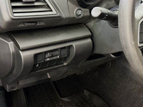 Used 2020 Subaru Impreza 2.0i image 17