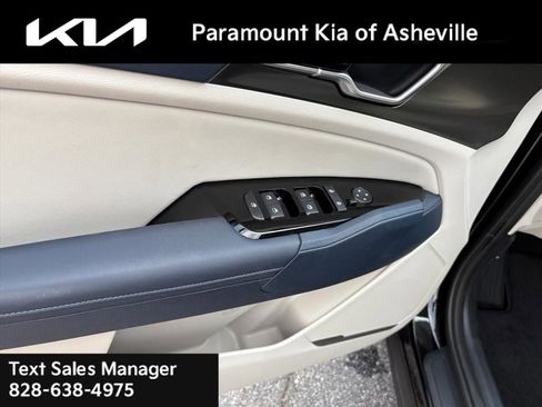 New 2025 Kia Sportage EX image 25