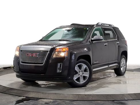 Used 2015 GMC Terrain Denali image 1