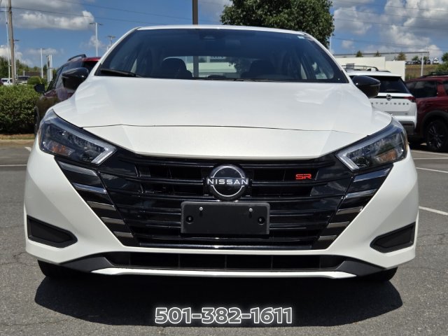 Used 2024 Nissan Versa SR FWD image 8