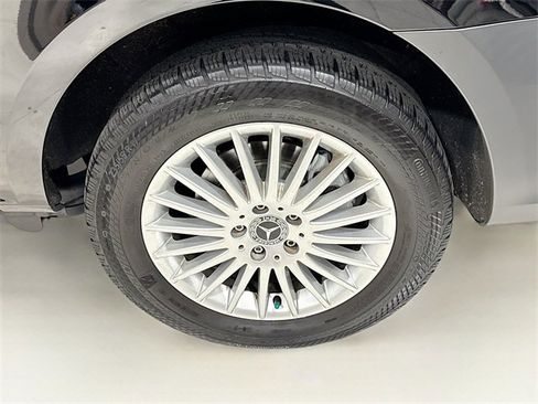 Certified 2023 Mercedes-Benz Metris Passenger image 32