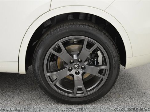 Used 2021 Maserati Levante image 45