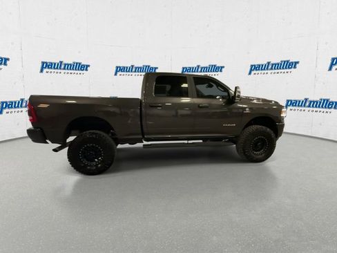 Used 2024 RAM 2500 Laramie AWD/4WD image 12