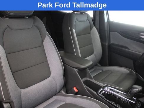 Used 2025 Chevrolet TrailBlazer LT w/ LT Cold Weather Package AWD/4WD image 21