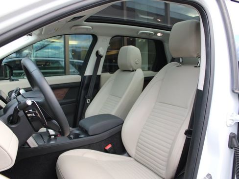 Certified 2025 Land Rover Discovery Sport S image 5