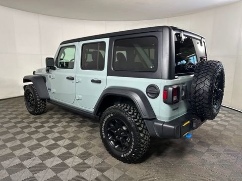 Used 2023 Jeep Wrangler Unlimited w/ Cold Weather Group image 5