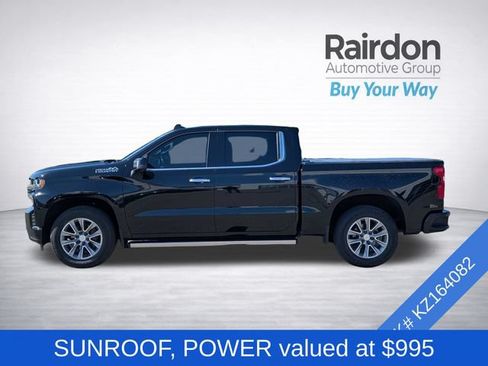 Used 2019 Chevrolet Silverado 1500 High Country w/ Technology Package AWD/4WD image 4