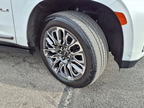 Certified 2024 GMC Yukon XL Denali Ultimate image 46