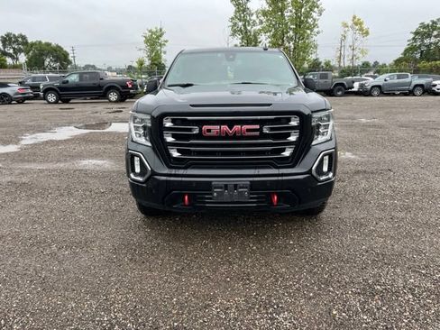 Used 2019 GMC Sierra 1500 AT4 w/ AT4 Premium Package AWD/4WD image 3