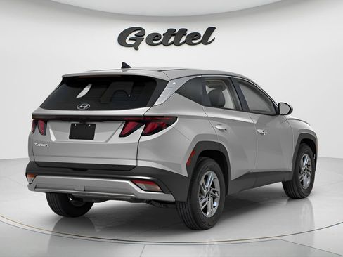 New 2026 Hyundai Tucson SE FWD image 3