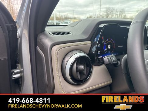 New 2026 Chevrolet Colorado ZR2 w/ Technology Package image 15