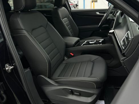 New 2026 Volkswagen Atlas Cross Sport SEL image 10