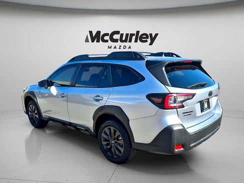 Used 2024 Subaru Outback Onyx Edition AWD/4WD image 6