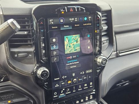 Certified 2022 RAM 3500 Limited image 32