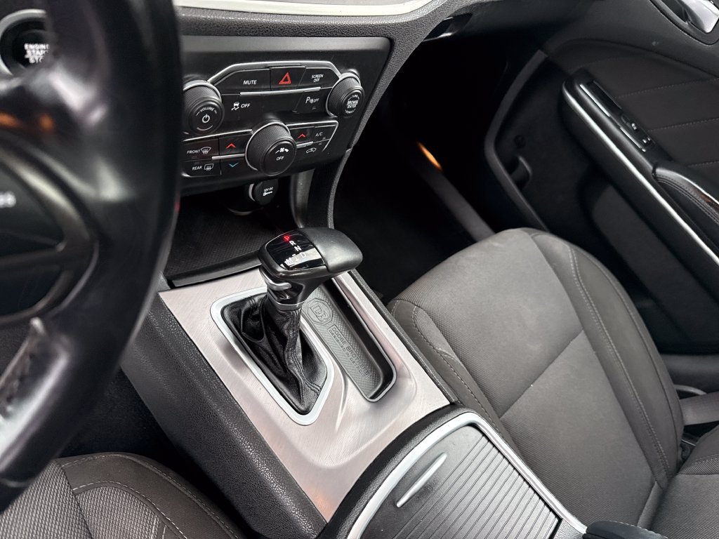Used 2022 Dodge Charger SXT RWD image 24
