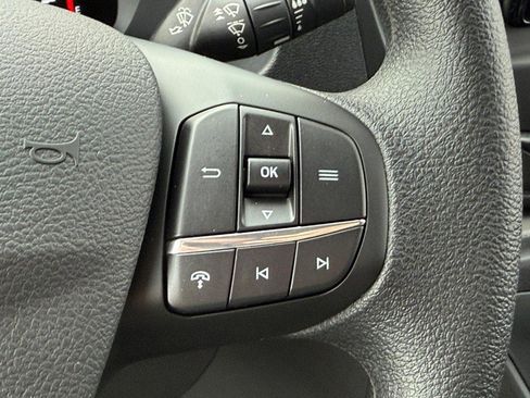 New 2026 Ford Transit 250 T-250 Med Rf 9150 GVWR RWD image 10