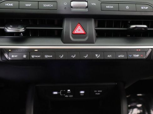 Used 2025 Kia K4 FWD image 45