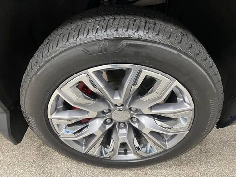 Used 2021 GMC Sierra 1500 Denali w/ Denali Ultimate Package image 16