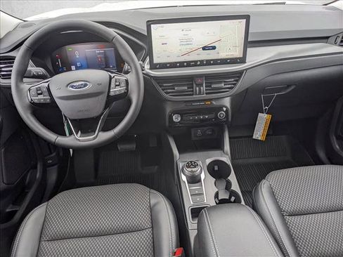Used 2024 Ford Escape SE image 15
