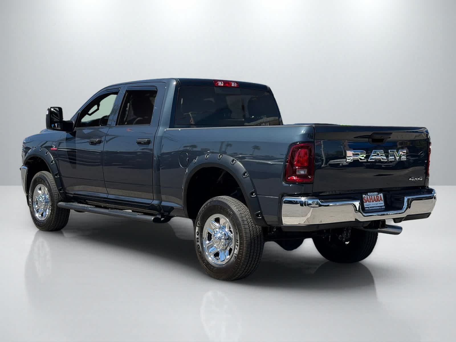 Used 2025 RAM 2500 Tradesman AWD/4WD image 4