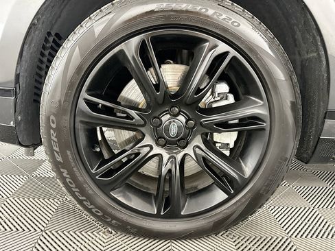 Used 2023 Land Rover Range Rover Velar R-Dynamic S AWD/4WD image 37
