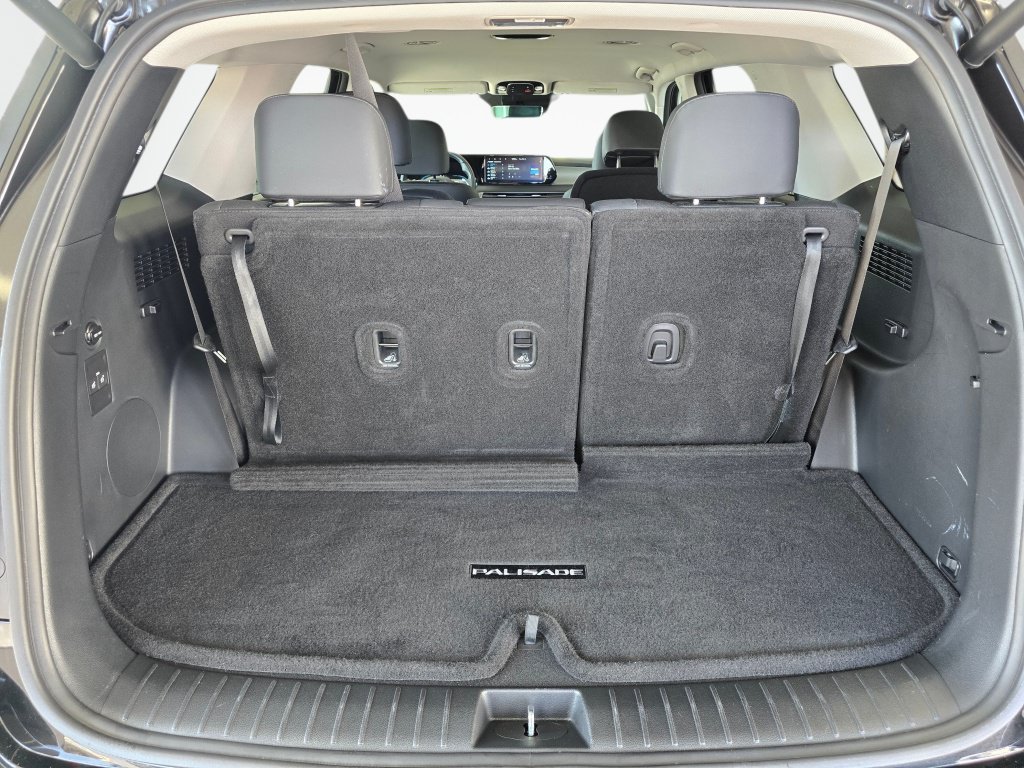 Used 2025 Hyundai Palisade SEL AWD/4WD image 15