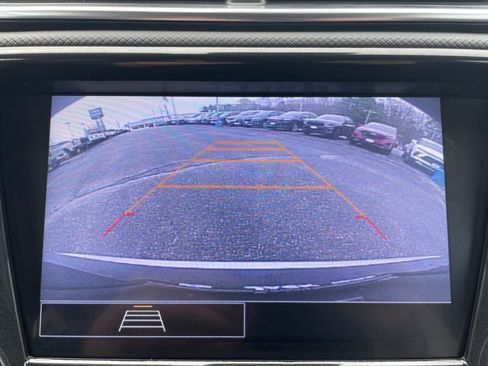 Used 2023 Chevrolet TrailBlazer LT w/ Convenience Package FWD image 20