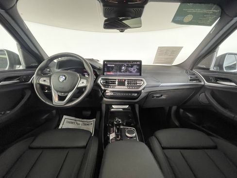 Certified 2024 BMW X3 xDrive30i w/ Premium Package image 17