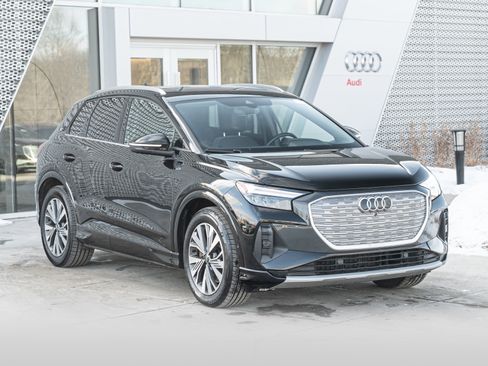 Certified 2023 Audi Q4 e-tron Premium Plus w/ Premium Plus image 2