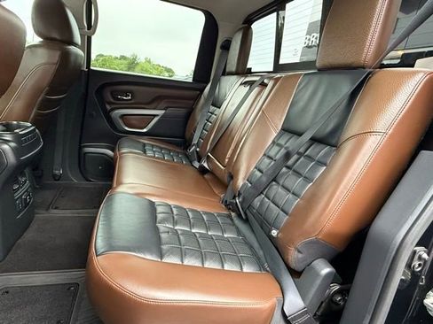 Used 2018 Nissan Titan Platinum Reserve w/ Platinum Utility Package image 19