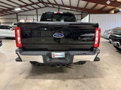Used 2025 Ford F250 XLT image 7