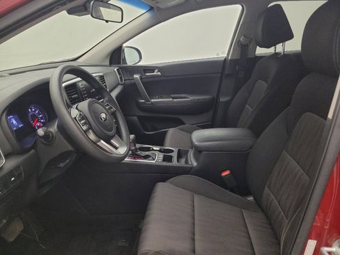 Used 2020 Kia Sportage LX AWD/4WD image 17