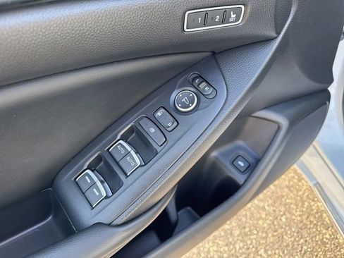 Used 2018 Honda Accord EX-L image 22