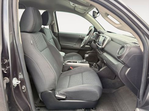 Used 2023 Toyota Tacoma SR w/ Trail Edition image 15