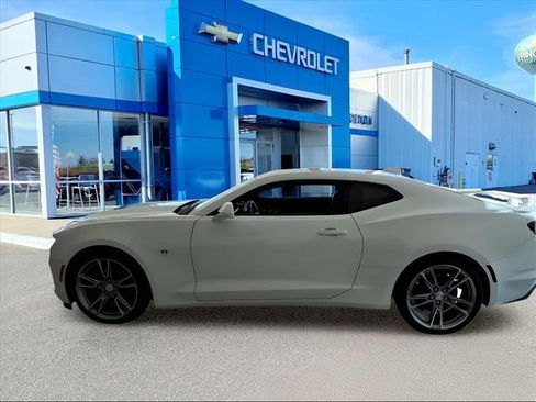 Used 2021 Chevrolet Camaro SS image 7