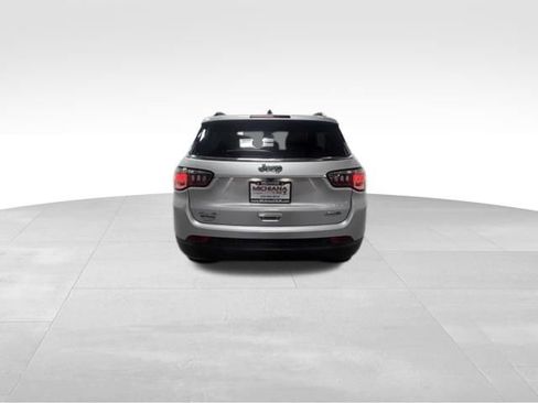 Used 2024 Jeep Compass Latitude AWD/4WD image 8