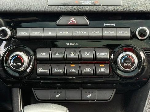 Certified 2022 Kia Sportage Nightfall Edition w/ Nighfall AWD Premium Package image 18