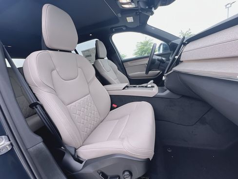 New 2026 Volvo XC90 B5 Core w/ Protection Package AWD/4WD image 28