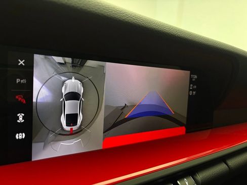 Certified 2024 Porsche 911 Carrera T RWD image 18