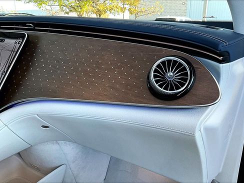 Certified 2024 Mercedes-Benz EQE 350+ 4MATIC SUV w/ AMG Line Exterior Package image 18