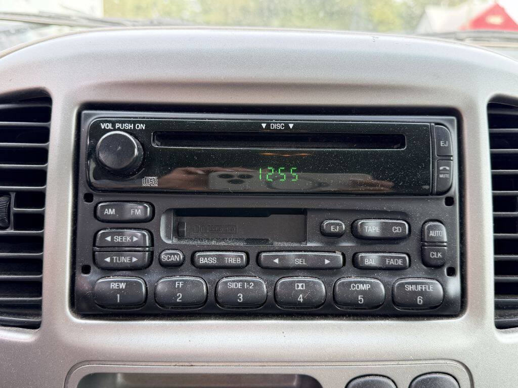 Used 2003 Ford Escape XLT AWD/4WD image 17