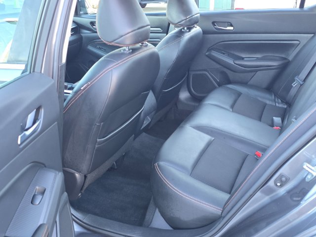 Used 2021 Nissan Altima 2.5 SR w/ SR Premium Package FWD image 10