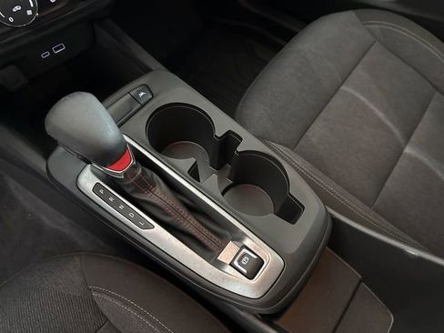 Used 2024 Chevrolet Trax RS image 23