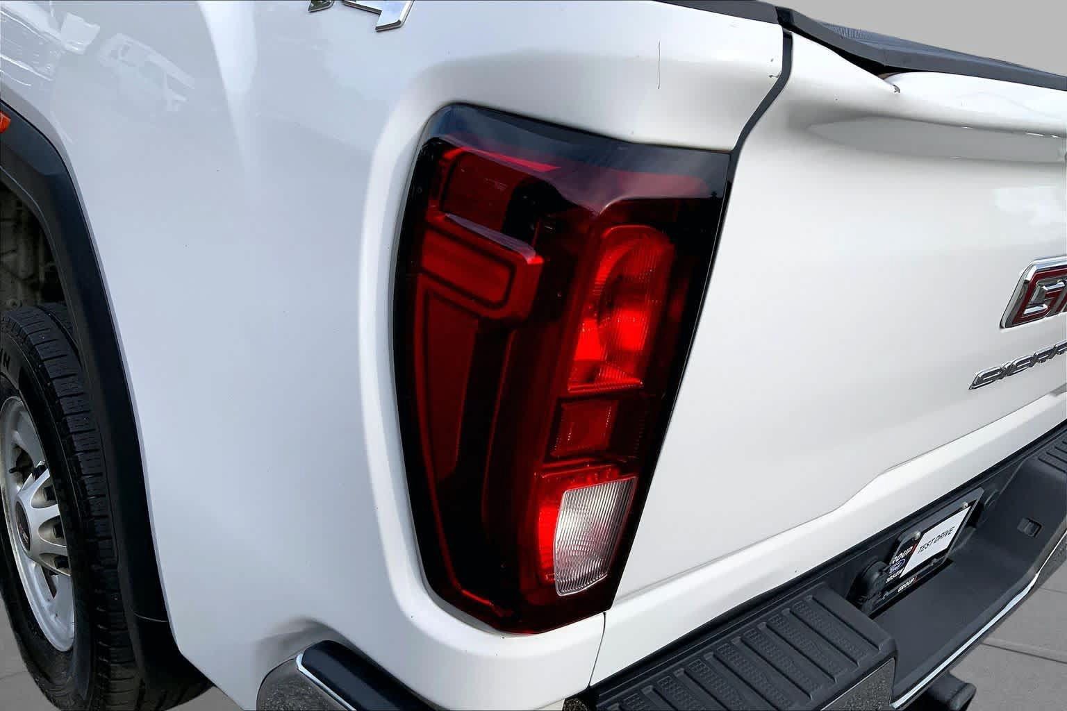 Used 2024 GMC Sierra 2500 Pro AWD/4WD image 26