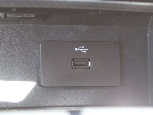 Used 2016 Ford F150 XLT w/ Equipment Group 301A Mid image 33