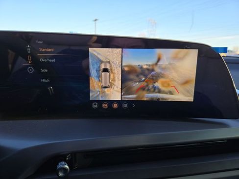 New 2026 Cadillac Vistiq Luxury image 28