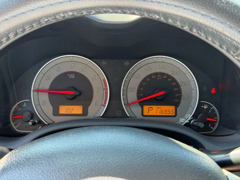 Used 2010 Toyota Corolla S image 13