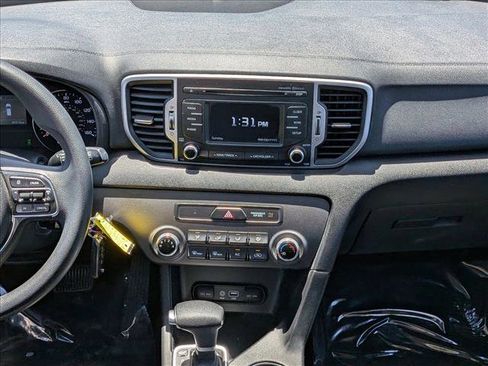 Used 2017 Kia Sportage LX AWD/4WD image 12
